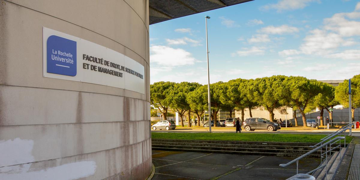 Photographie du site Droit et Science Politique de La Rochelle Université.
